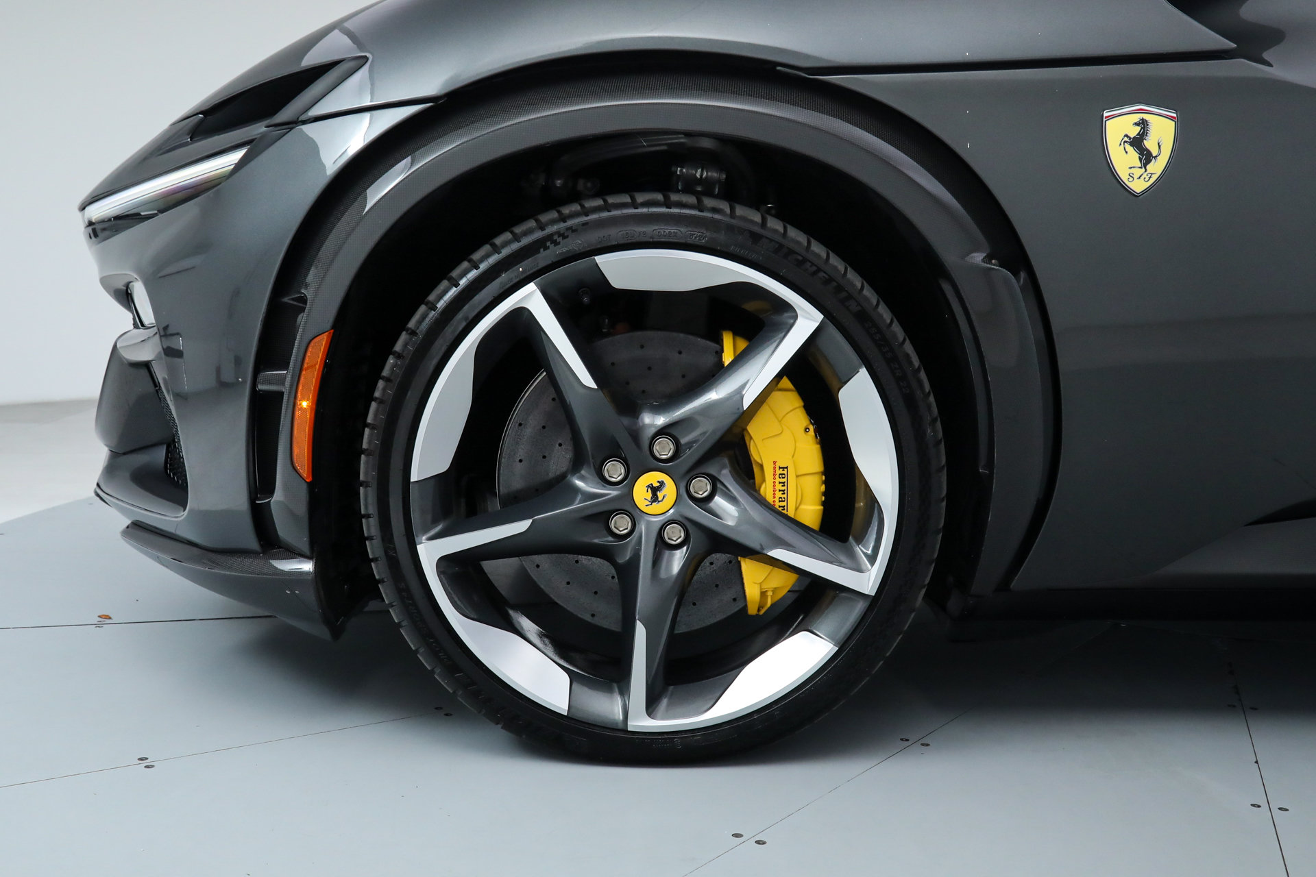 Used 2025 Ferrari Purosangue AWD/4WD image 48