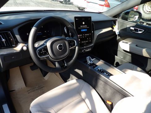 New 2026 Volvo XC60 B5 Plus w/ Protection Package Premier AWD/4WD image 13