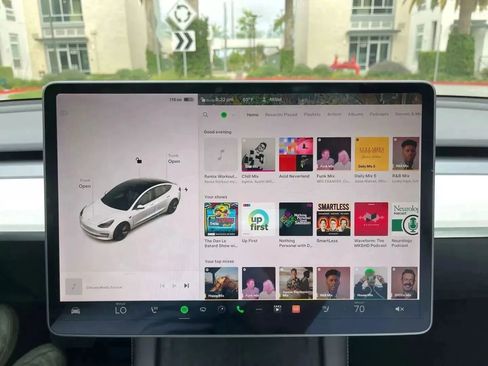 Used 2023 Tesla Model 3 Standard Range image 20