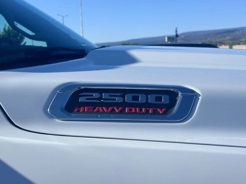 Used 2024 RAM 2500 Laramie w/ Safety Group AWD/4WD image 4