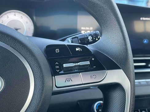 Used 2024 Hyundai Elantra SEL image 22