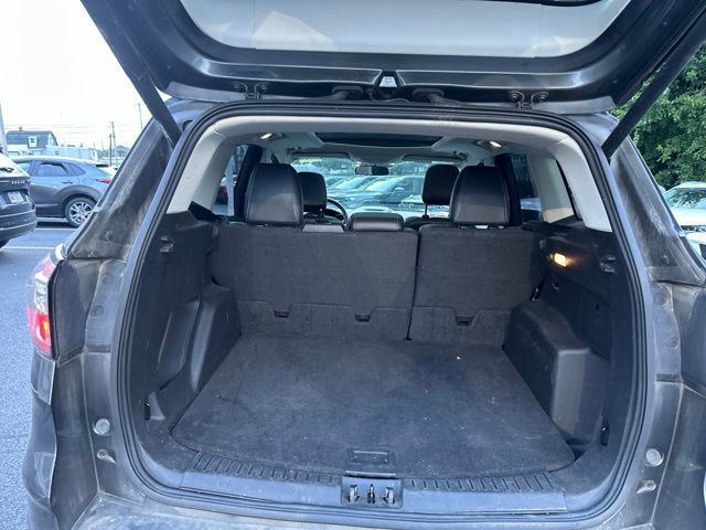 Used 2018 Ford Escape SEL w/ Canadian Touring Package AWD/4WD image 9