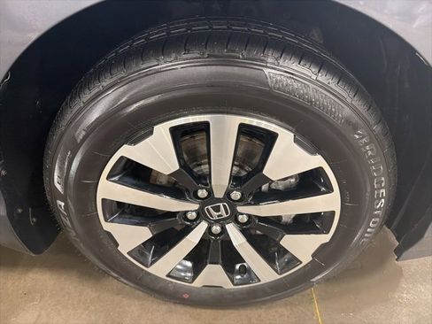 Certified 2026 Honda Odyssey EX-L image 25