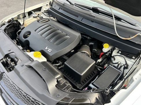 Used 2017 Dodge Journey Crossroad w/ Popular Equipment Group image 35