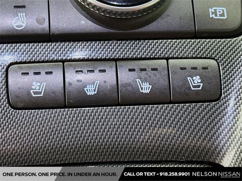 Used 2021 Hyundai Santa Fe Limited image 21