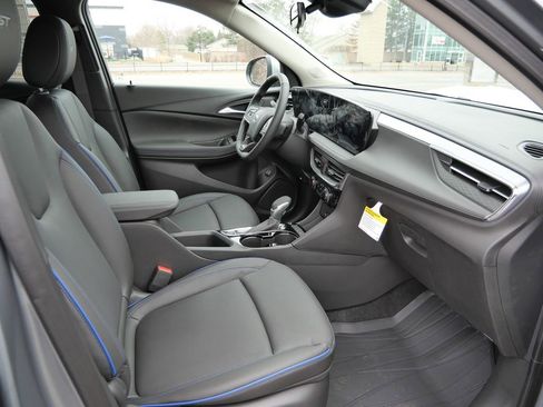 New 2026 Buick Encore GX Sport Touring w/ Advanced Technology Package AWD/4WD image 22