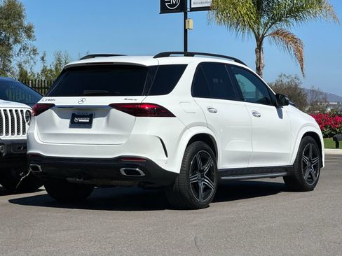 Certified 2025 Mercedes-Benz GLE 450e 4MATIC image 3
