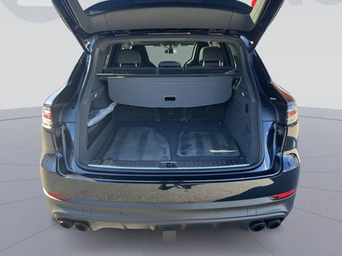 Used 2022 Porsche Cayenne S Platinum image 26