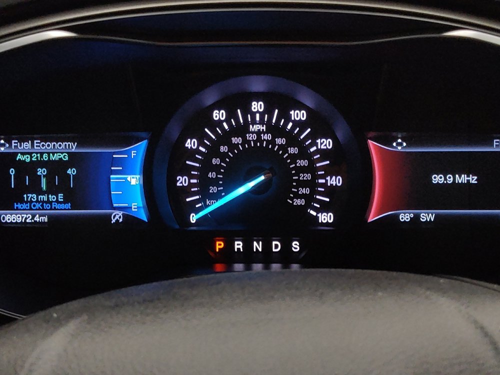 Used 2019 Ford Fusion SE FWD image 23
