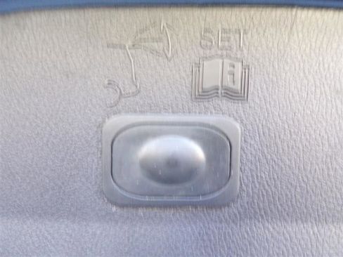 Used 2013 Ford Escape SE image 28