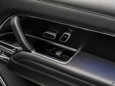 Used 2024 Land Rover Range Rover SE image 78