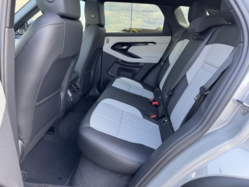 New 2026 Land Rover Range Rover Evoque Dynamic SE AWD/4WD image 5