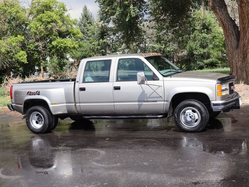 Used 1999 GMC Sierra 3500 4x4 Crew Cab w/ Marketing Option Pkg 3 image 2