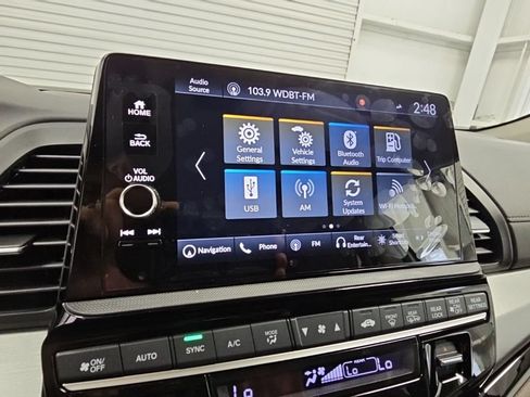 New 2026 Honda Odyssey Touring image 17