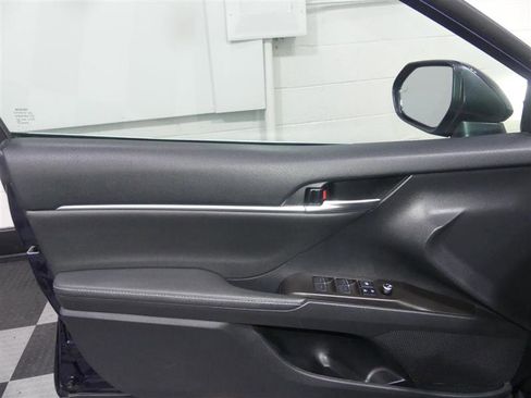 Used 2021 Toyota Camry XSE w/ Navigation Package FWD image 18