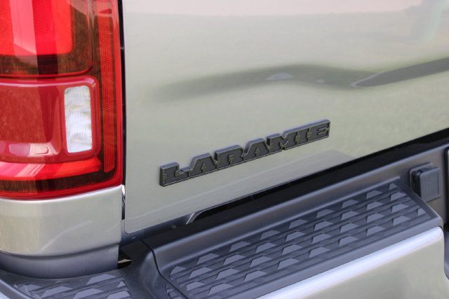 Used 2025 RAM 2500 Laramie AWD/4WD image 41