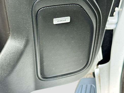 Used 2022 Chevrolet Silverado 1500 High Country w/ Technology Package image 14