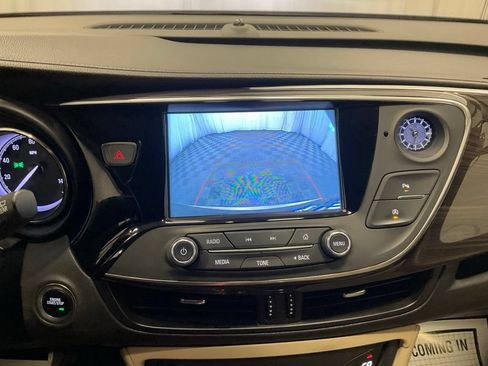 Used 2019 Buick Envision Essence AWD/4WD image 25