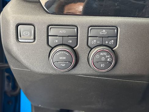 Used 2023 Chevrolet Silverado 1500 RST AWD/4WD image 55