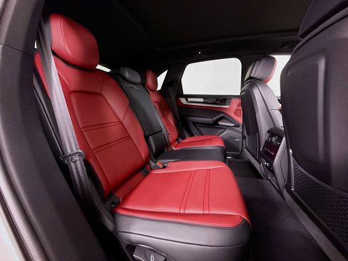 New 2026 Porsche Cayenne E-Hybrid image 29