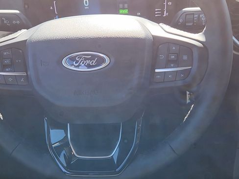 New 2025 Ford Ranger XLT w/ Equipment Group 301A High image 17