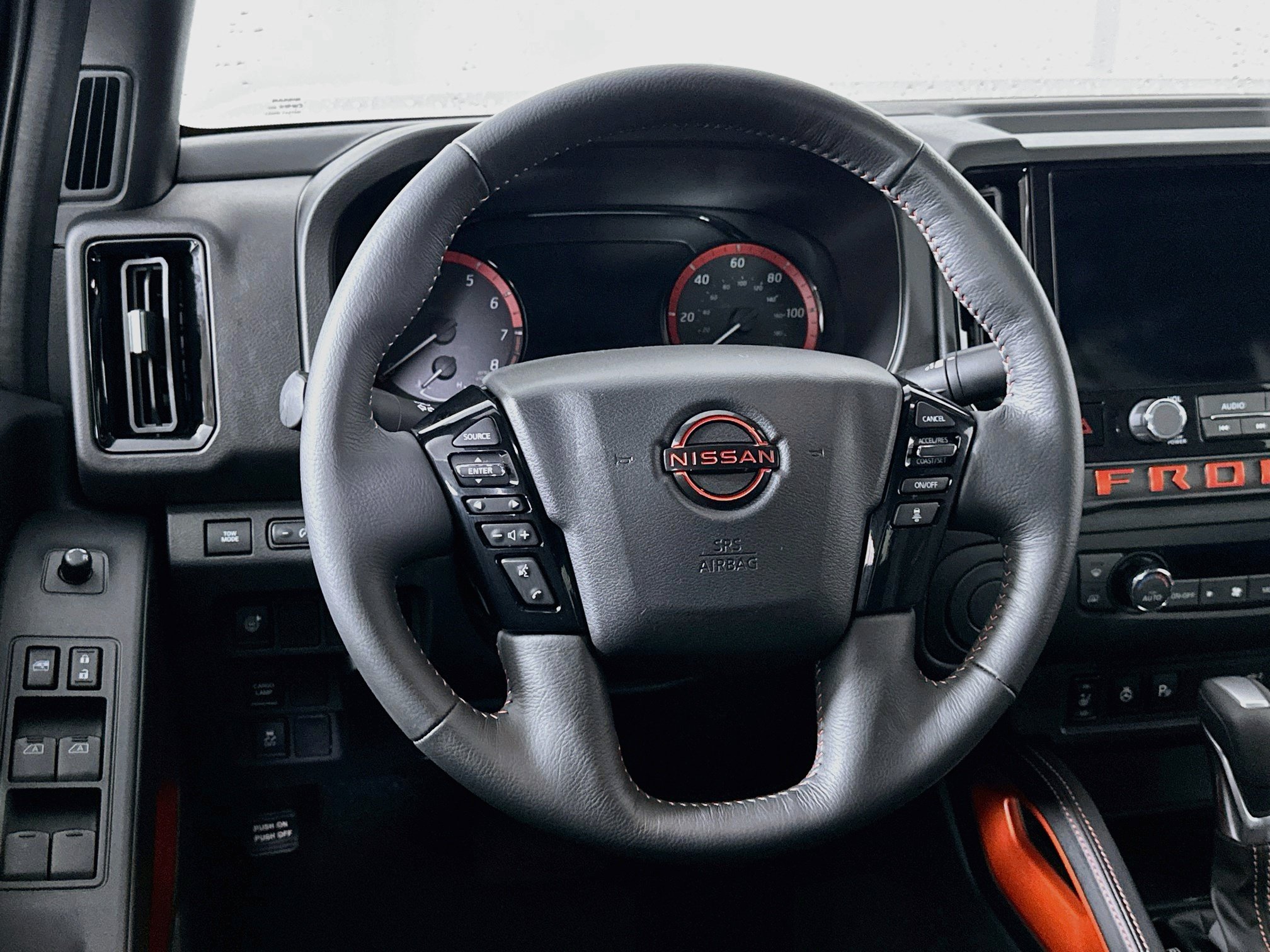 Used 2026 Nissan Frontier Pro-X w/ Pro-X Convenience Package RWD image 18