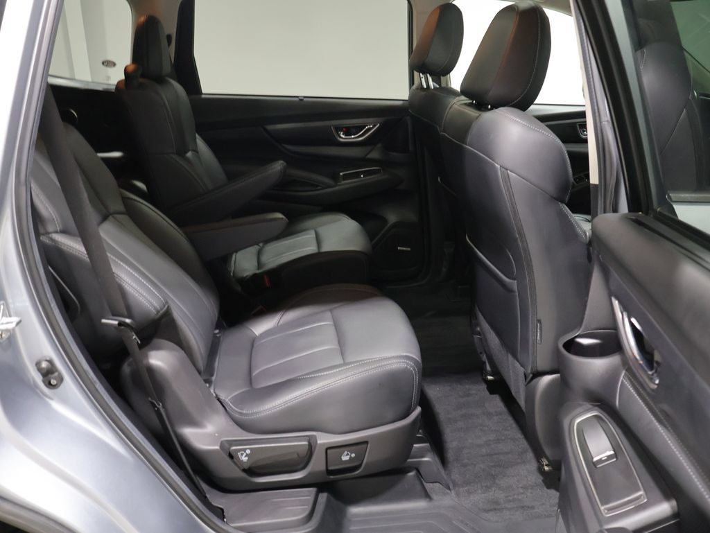 Used 2024 Subaru Ascent Limited w/ Technology Package AWD/4WD image 19