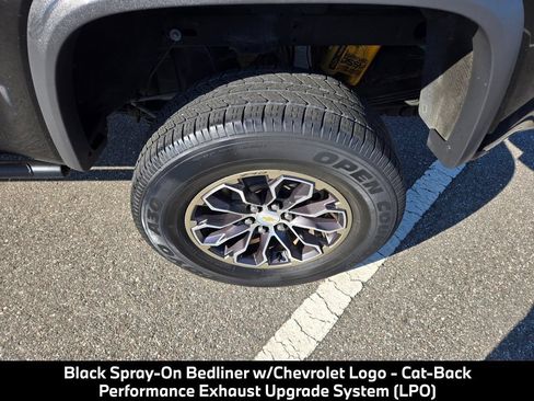 Used 2019 Chevrolet Colorado ZR2 w/ LPO, Power Package AWD/4WD image 14