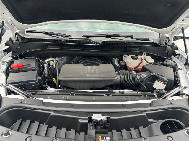 Used 2026 GMC Yukon Denali Ultimate AWD/4WD image 11