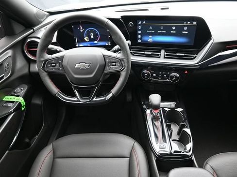 New 2026 Chevrolet Trax RS w/ Sunroof Package FWD image 19