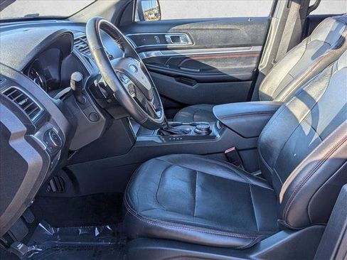 Used 2018 Ford Explorer Sport w/ Equipment Group 401A image 13