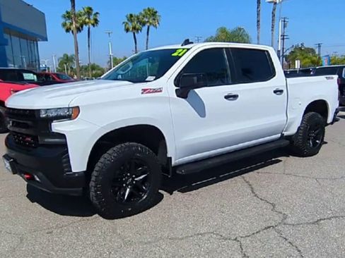 Used 2021 Chevrolet Silverado 1500 LT Trail Boss w/ Bed Protection Package image 4