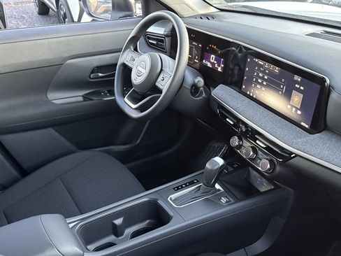 New 2026 Nissan Kicks S FWD image 7