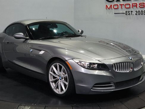 Used 2009 BMW Z4 sDrive35i RWD image 15
