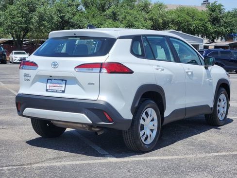 Certified 2024 Toyota Corolla Cross L AWD/4WD image 4