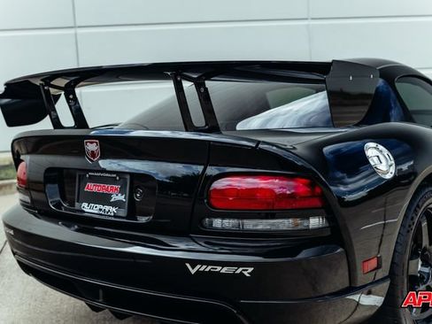 Used 2009 Dodge Viper ACR RWD image 38