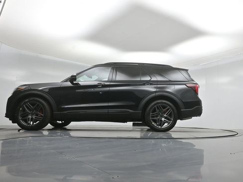 New 2026 Ford Explorer ST AWD/4WD image 7