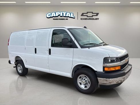 New 2025 Chevrolet Express 2500 w/ Driver Convenience Package RWD image 14