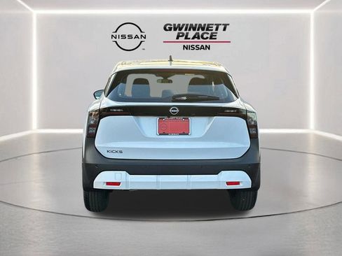 New 2026 Nissan Kicks S image 6