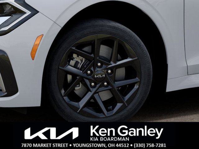 New 2027 Kia K5 LXS FWD image 9