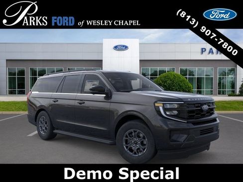 New 2026 Ford Expedition Max Active image 7
