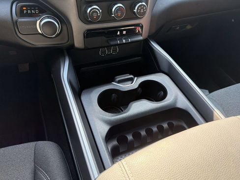 Used 2021 RAM 1500 Big Horn RWD image 23
