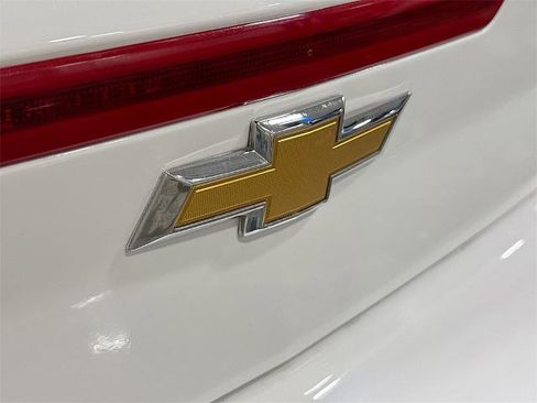Used 2020 Chevrolet Camaro LT image 19