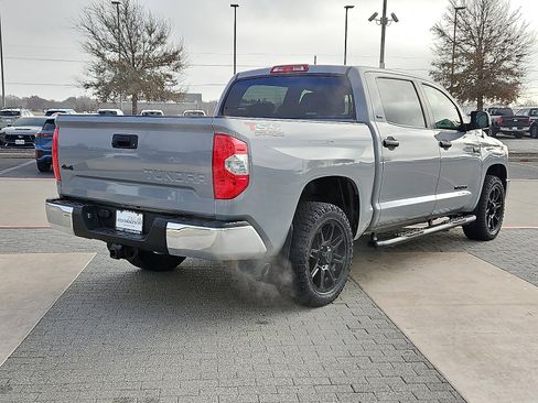 Used 2019 Toyota Tundra SR5 image 3