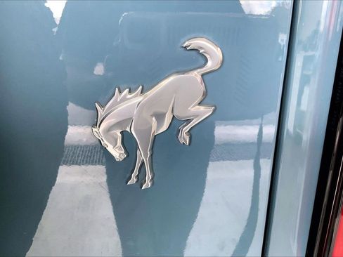 Used 2023 Ford Bronco Badlands w/ Sasquatch Package image 7