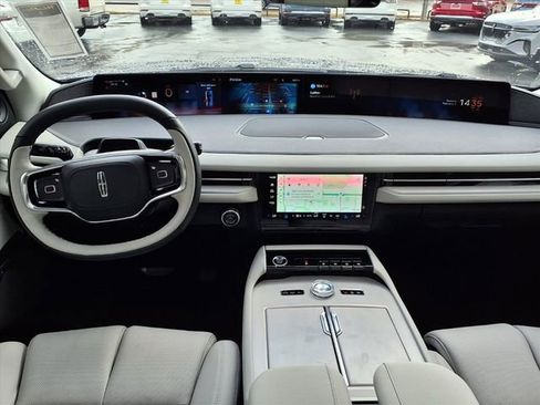 New 2026 Lincoln Navigator L Reserve AWD/4WD image 6