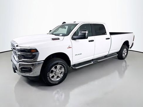 Used 2025 RAM 2500 Big Horn image 3