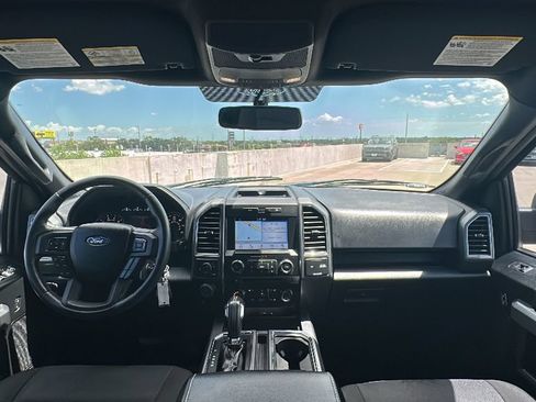 Used 2018 Ford F150 XLT w/ Equipment Group 302A Luxury RWD image 24