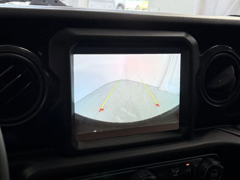 Used 2022 Jeep Wrangler Unlimited Sport AWD/4WD image 20
