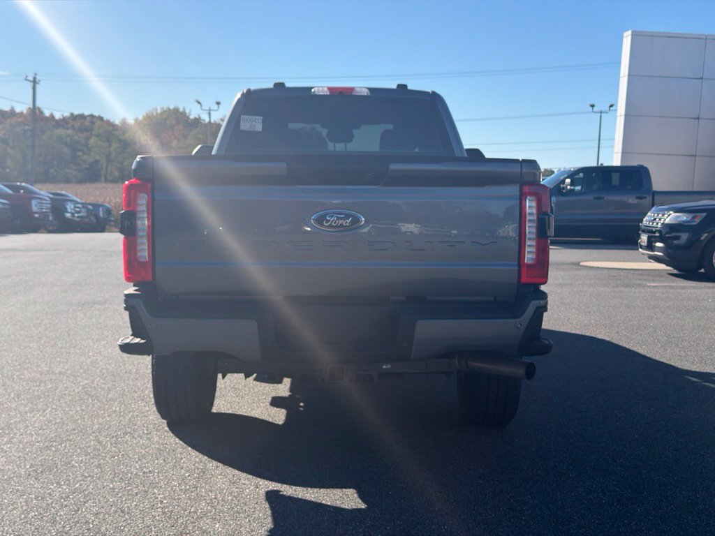 Used 2025 Ford F250 XL w/ STX Appearance Package AWD/4WD image 9